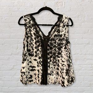 BCBG MaxAzria Black & White Sleeveless Blouse - XS